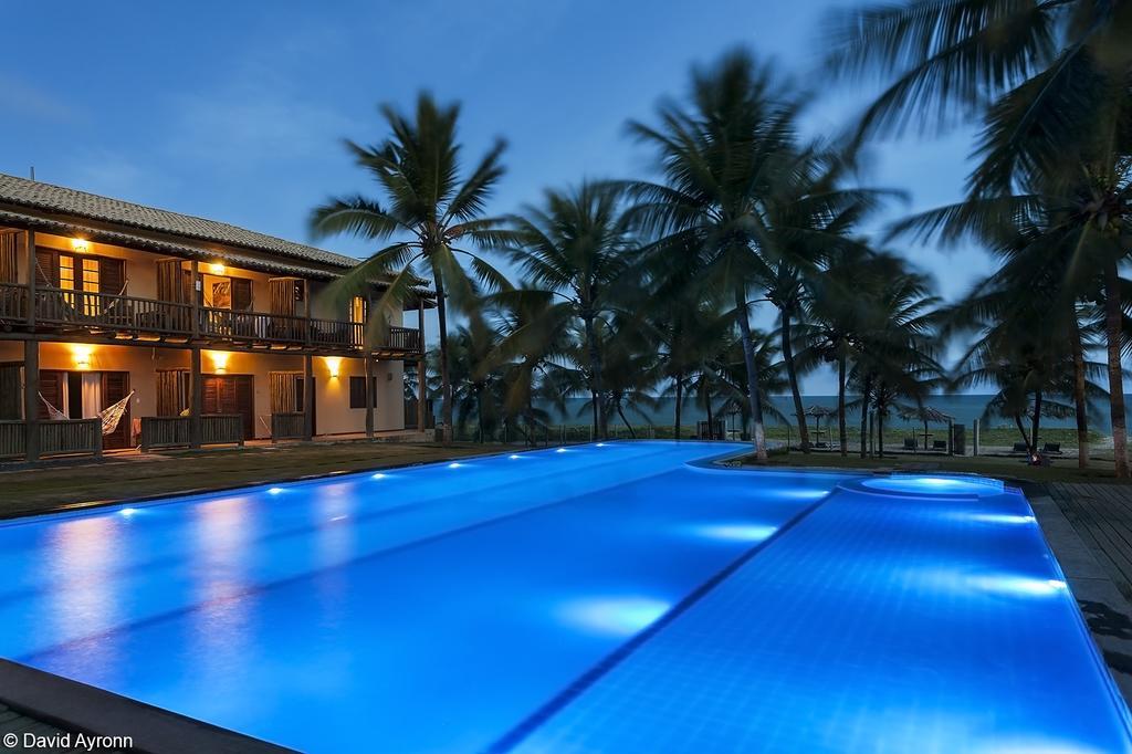 Pousada Praia Das Ondas - Pe Na Areia Itacimirim Exterior photo